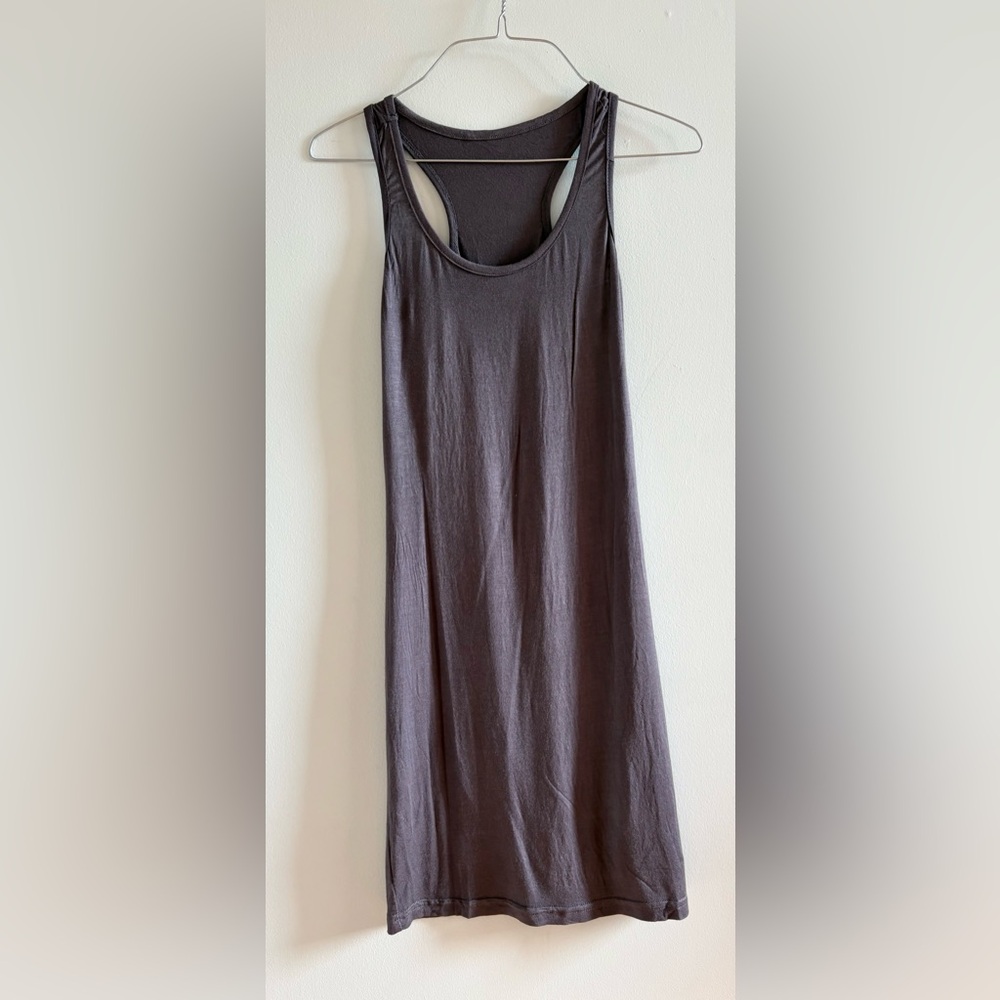 Black Scoop Neck Tank - Picture 1 of 3